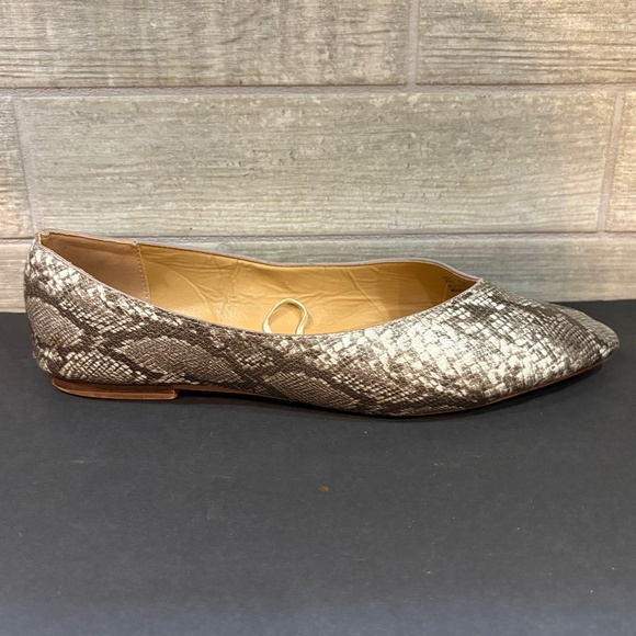 SEVEN7 Nelly Faux Snake Skin Flats Pointed Toe Size 10 - Picture 5 of 11